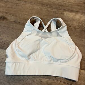Lululemon high neck bra mesh size 6